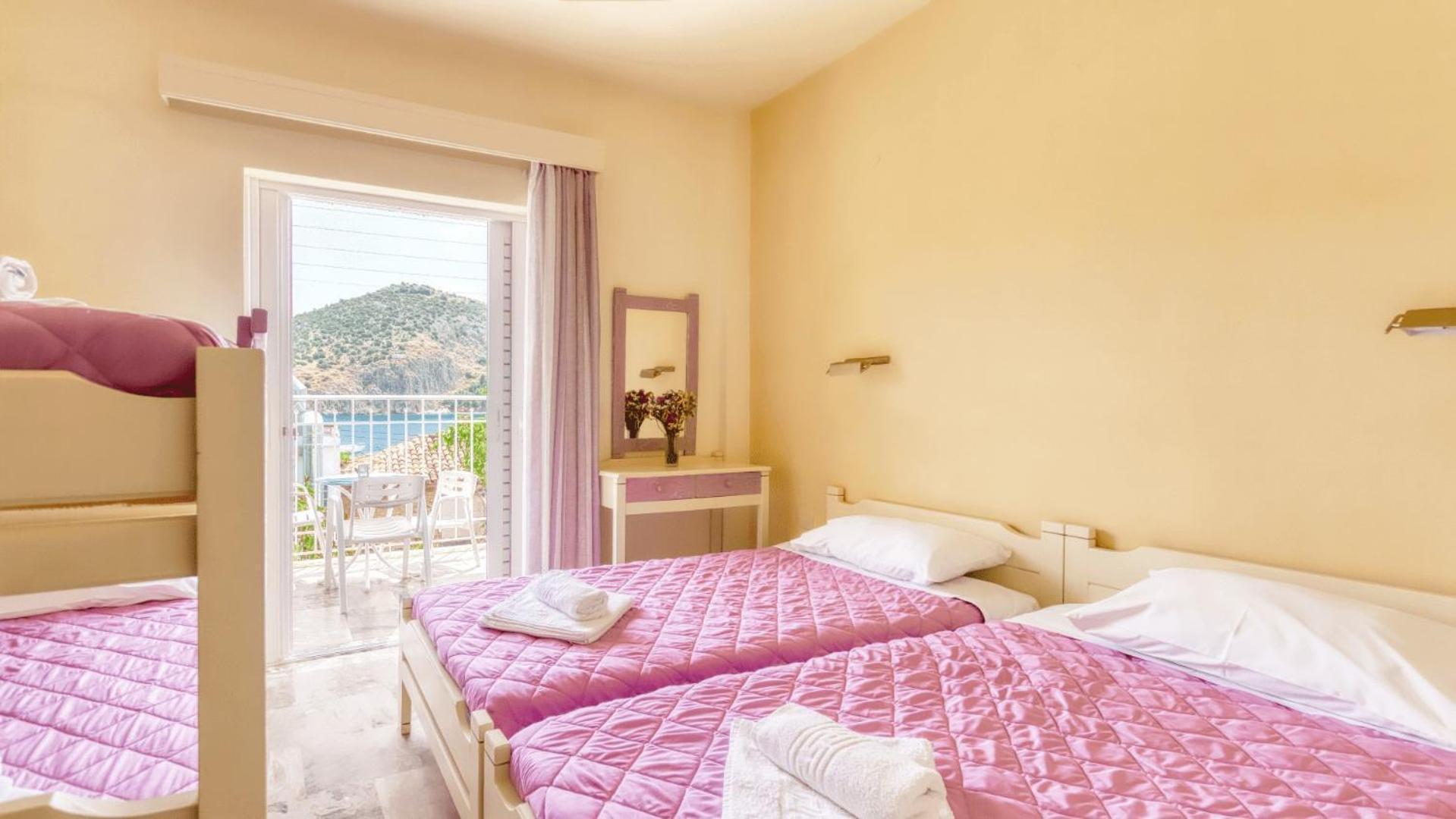 Akrotopi Apartments & Studios Tolón Dış mekan fotoğraf